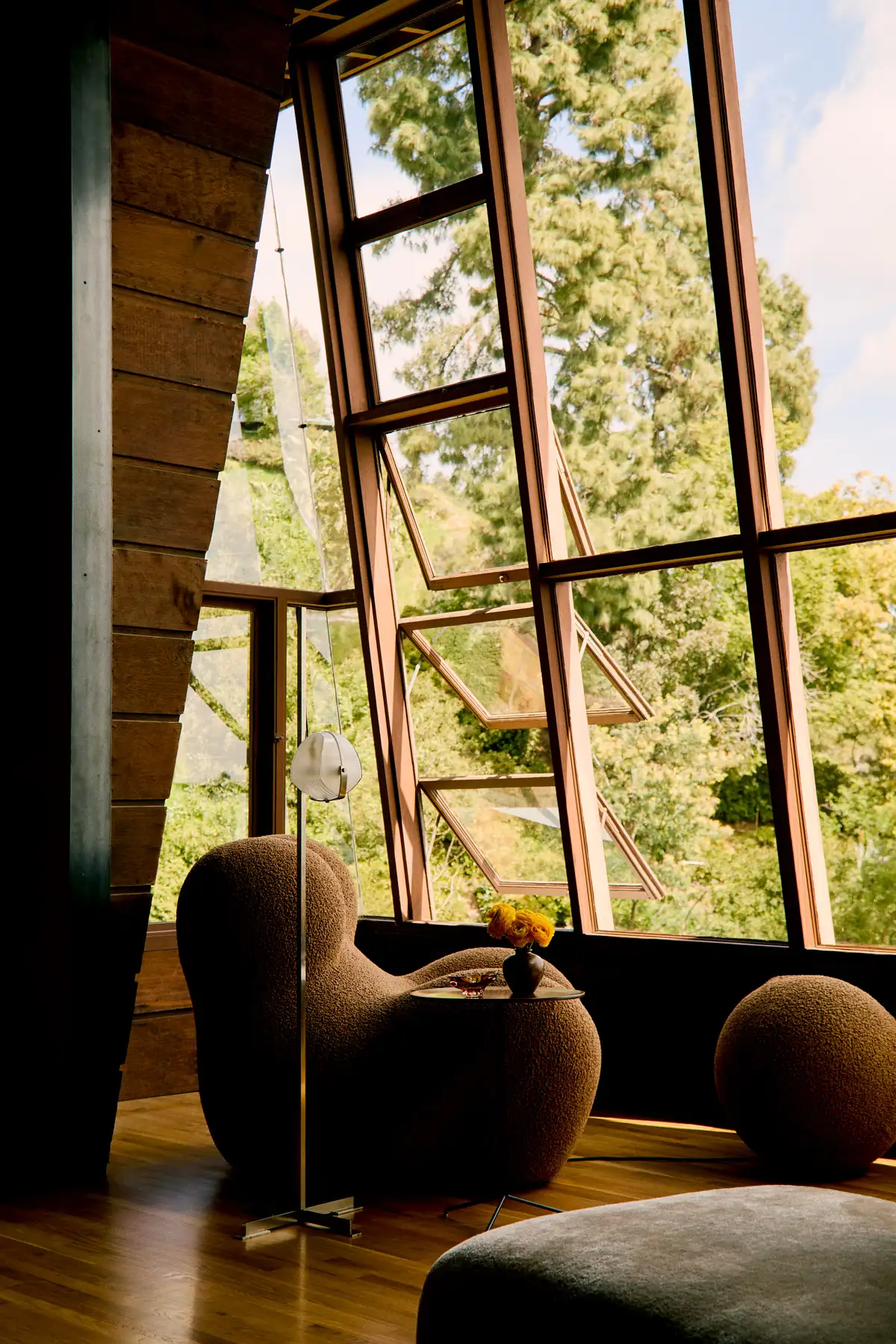 Reading and work nook